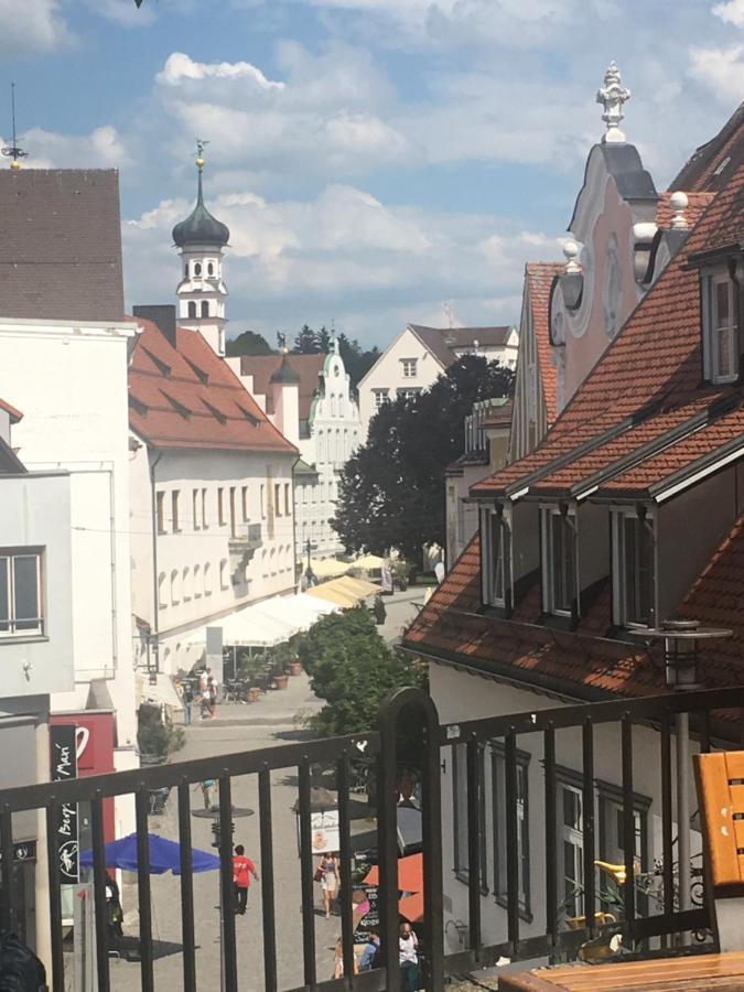 Готель Gasthof Adler Unterthingau Екстер'єр фото
